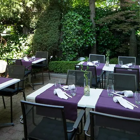 Aparthotel Achesa Homes